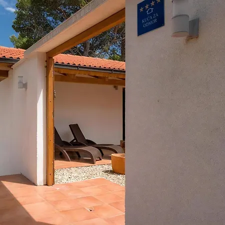 Ferienvilla Centovi Dvori Mitten Im Pinienwald *